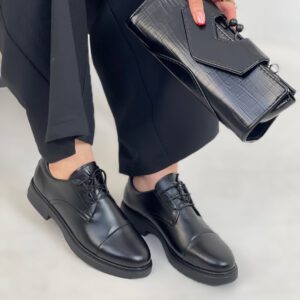 کالج اداری زنانه بندی